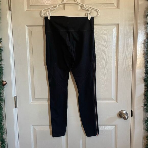 Athleta Medium Black High Rise Copper Zipper Legging - Picture 6 of 8